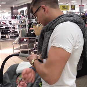 Meet your Posher, Brock